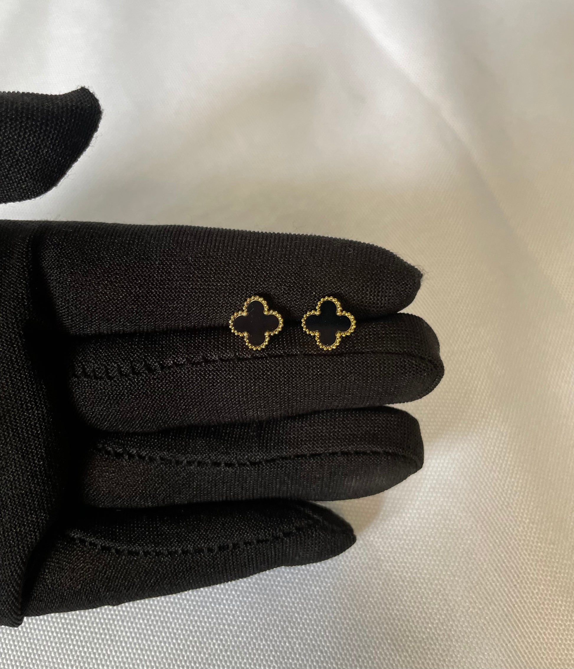 Boucles d'oreilles Extra-Mini Van Black