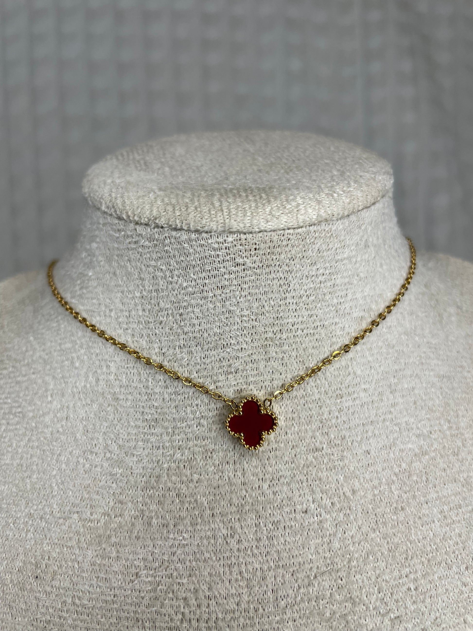 Collier Mini Van Bordeaux