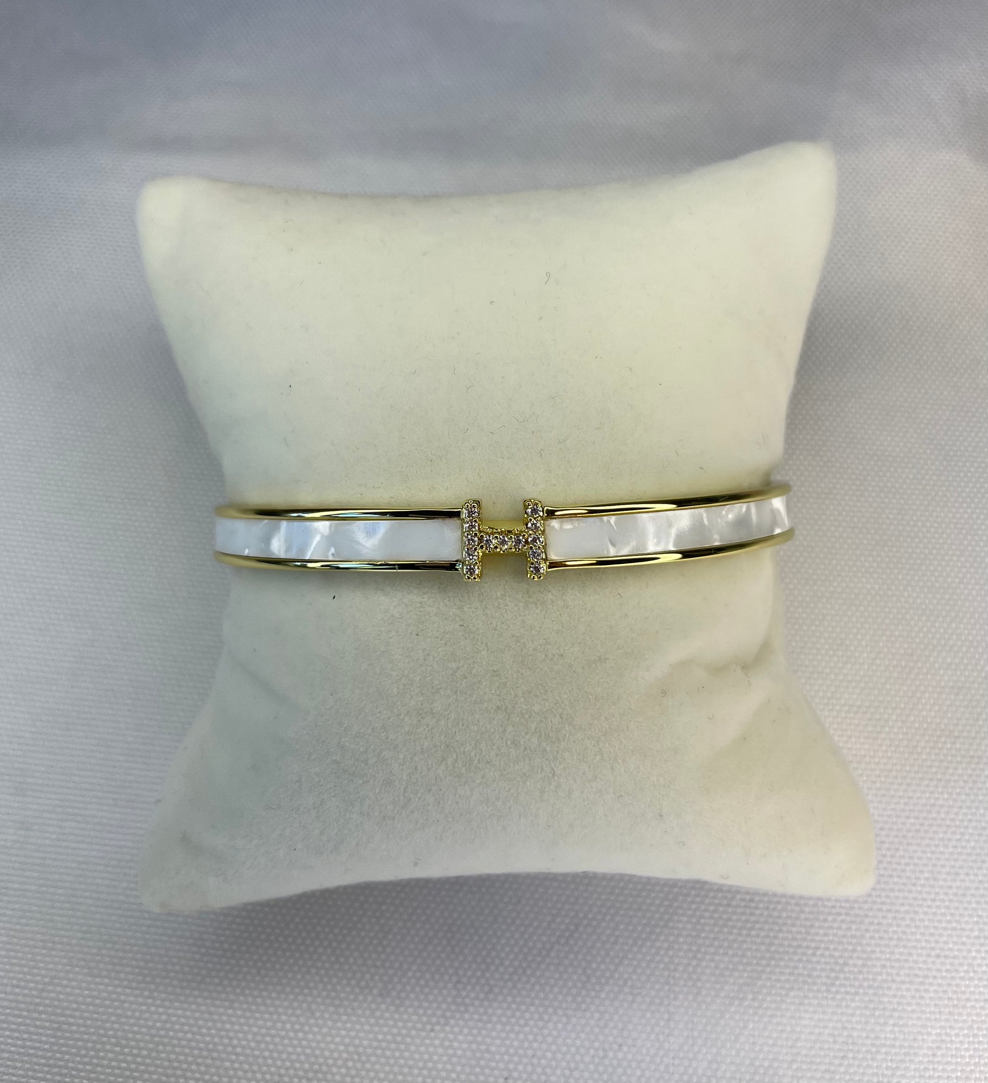 Bracelet White H