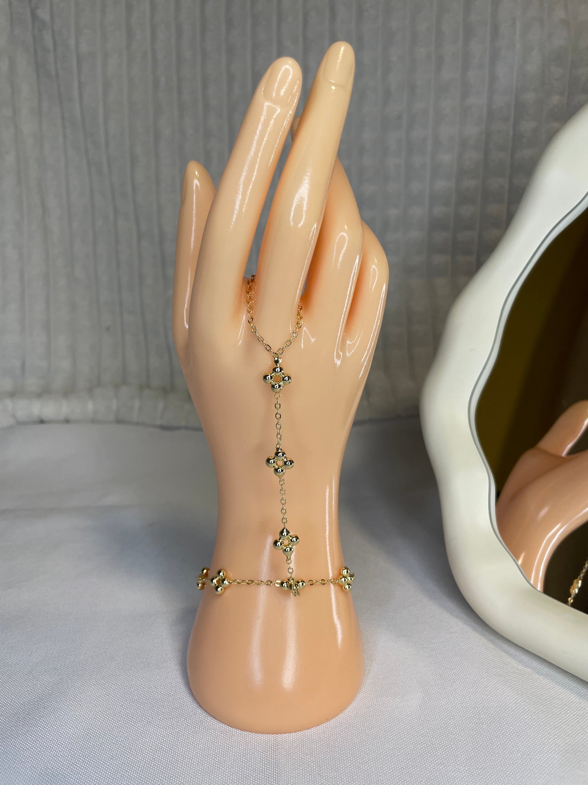 Chaîne à Main Zahra