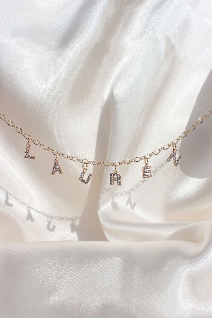 Collier Personnalisé en Charmes